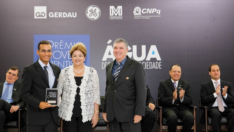 Cerimônia de entrega do XXVII Prêmio Jovem Cientista 2013 - 04