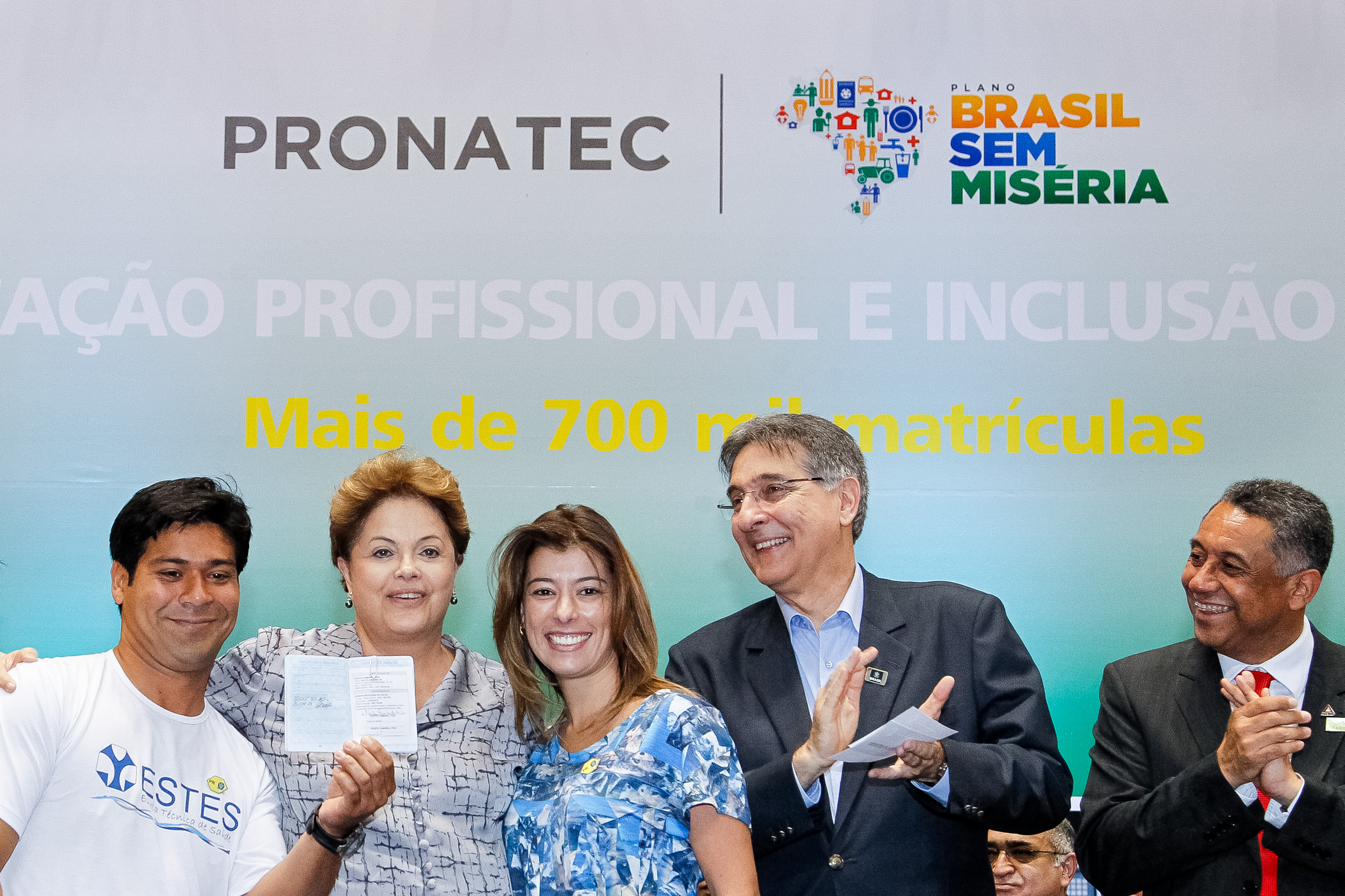 Cerimônia de formatura de 2.530 alunos do Programa Nacional de Acesso ao Ensino Técnico e Emprego (PRONATEC-Brasil Sem Miséria) - 05