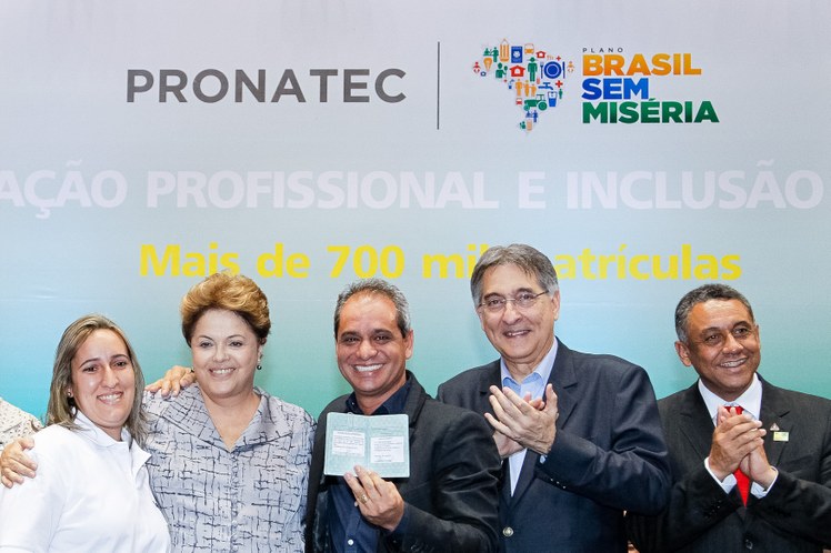 Cerimônia de formatura de 2.530 alunos do Programa Nacional de Acesso ao Ensino Técnico e Emprego (PRONATEC-Brasil Sem Miséria) - 06