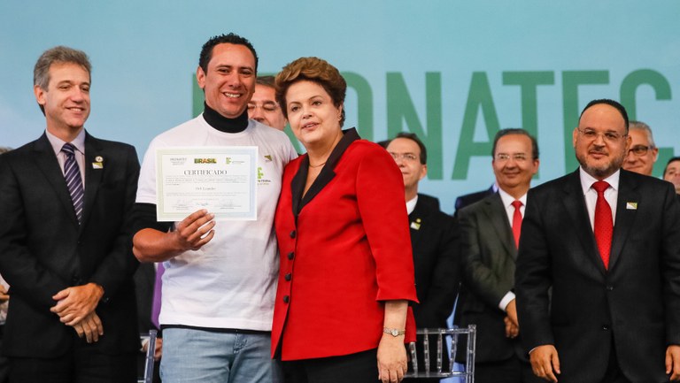 Cerimônia de formatura de alunos do Pronatec