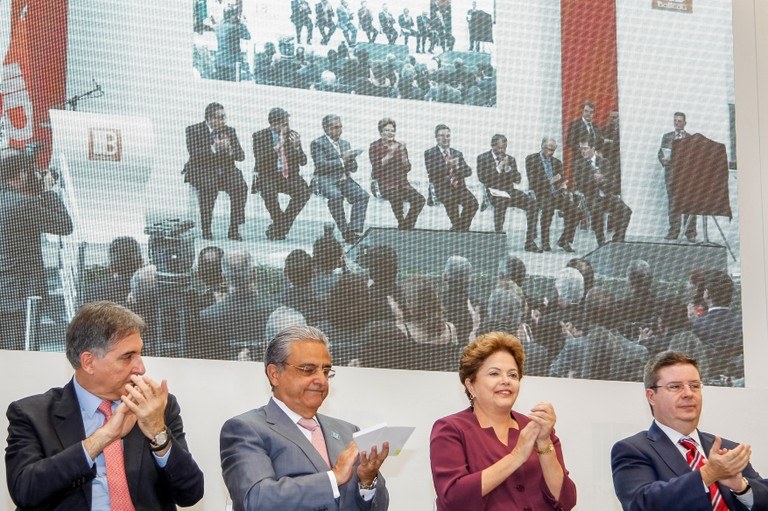 Cerimônia de inauguração da fábrica de transformadores de corrente e de potencial da Balteau S/A Cerimônia de inauguração da fábrica de transformadores de corrente e de potencial da Balteau S/A