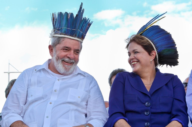 Ponte sobre o Rio Negro 1