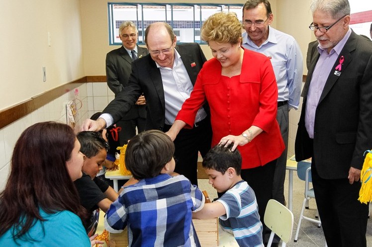 Cerimônia de inauguração de Unidades de Educação Infantil
