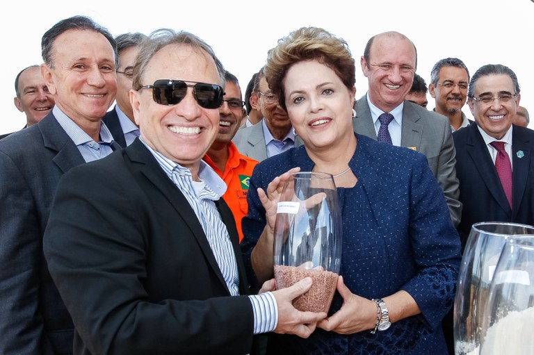 Cerimônia de lançamento da Pedra Fundamental e de batismo da Unidade de Fertilizantes Nitrogenados V da Petrobras - 03