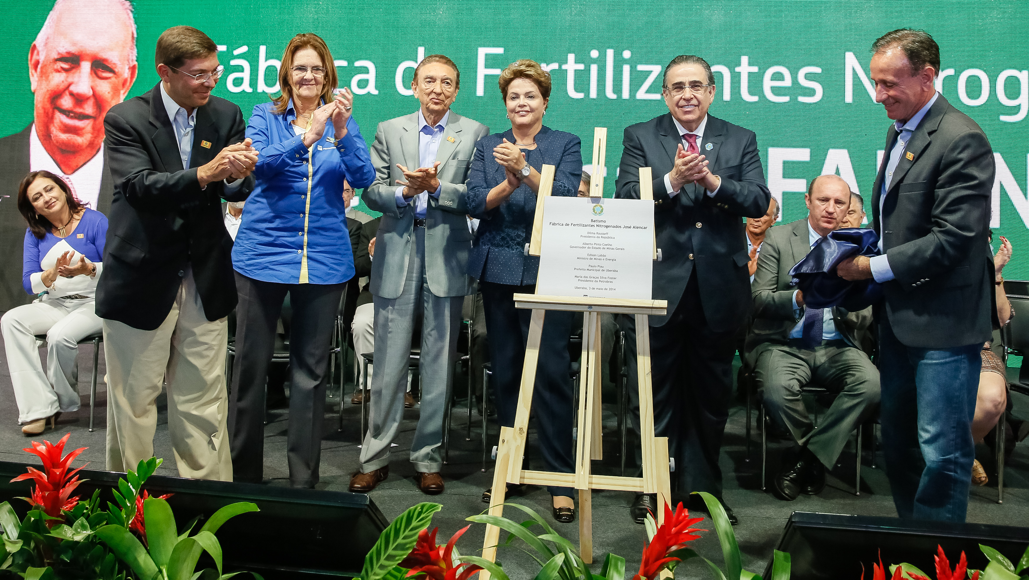 Cerimônia de lançamento da Pedra Fundamental e de batismo da Unidade de Fertilizantes Nitrogenados V da Petrobras - 06