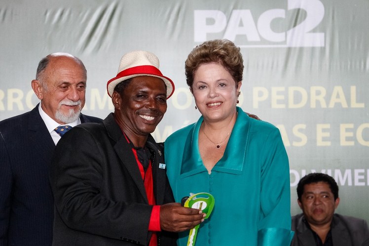 Cerimônia de lançamento do edital do Pedral do Lourenço e entrega de máquinas a municípios do Pará - 04