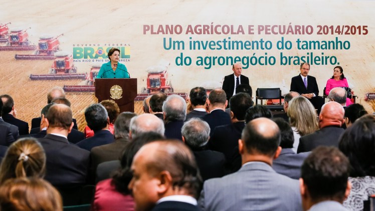 Cerimônia de lançamento do Plano Agrícola e Pecuário 2014/2015 - 02