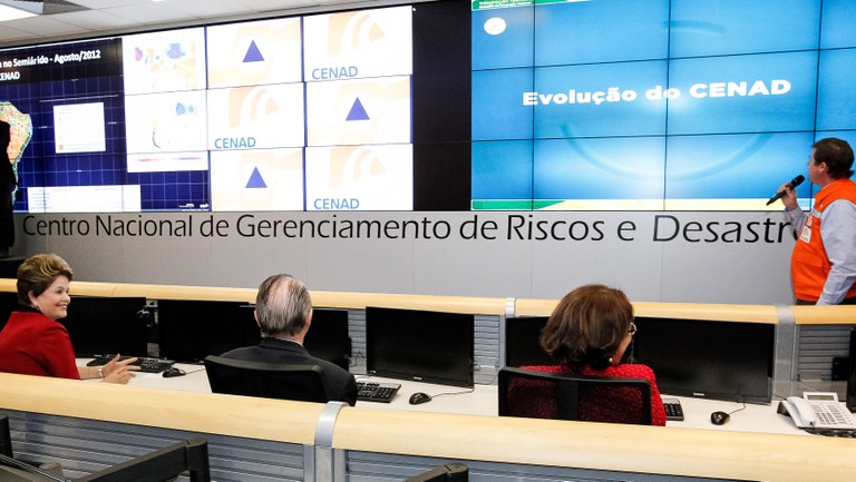 Cerimônia de lançamento do Plano Nacional de Gestão de Risco e Resposta a Desastres Naturais e inauguração das novas instalações do Cenad - 01