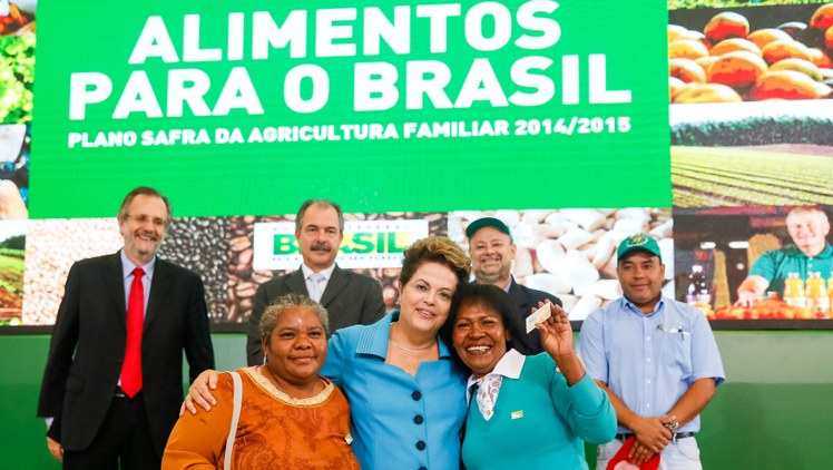 Cerimônia de lançamento do Plano Safra da Agricultura Familiar 2014/2015 - 02