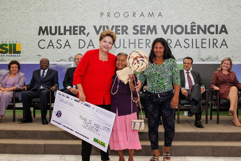 Cerimônia de lançamento do programa Mulher: Viver Sem Violência - 08