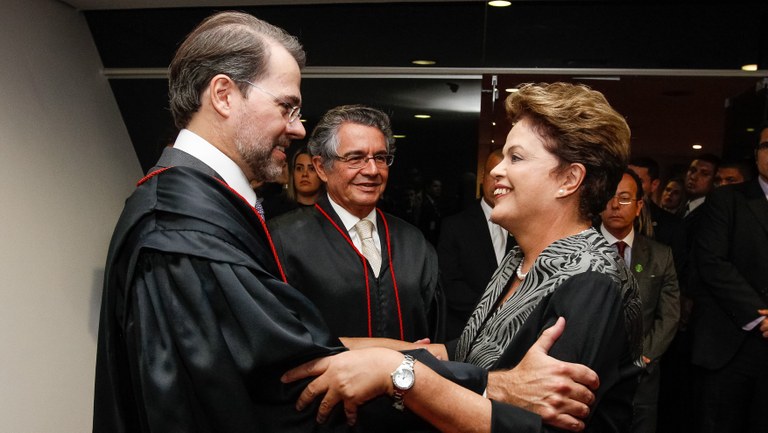 Cerimônia de posse do Ministro Dias Toffoli no cargo de Presidente do Tribunal Superior Eleitoral - 03