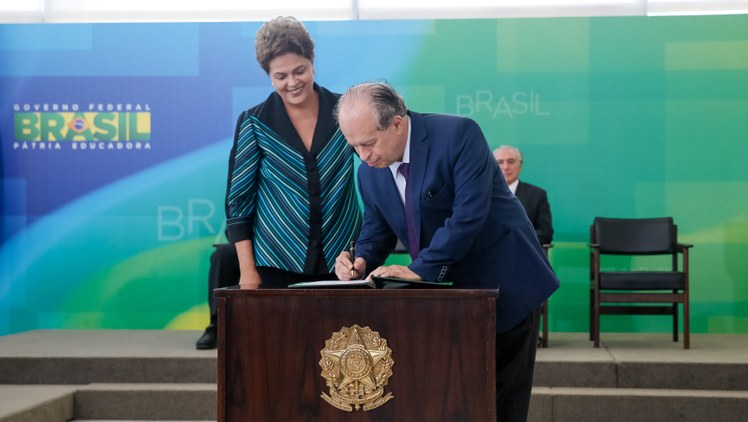 Cerimônia de posse do novo Ministro da Educação, Renato Janine Ribeiro - 04