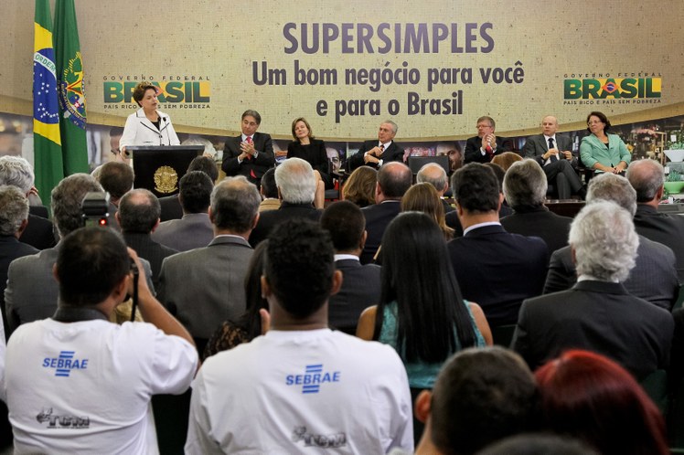 Cerimônia de sanção da lei que altera o Supersimples - 6