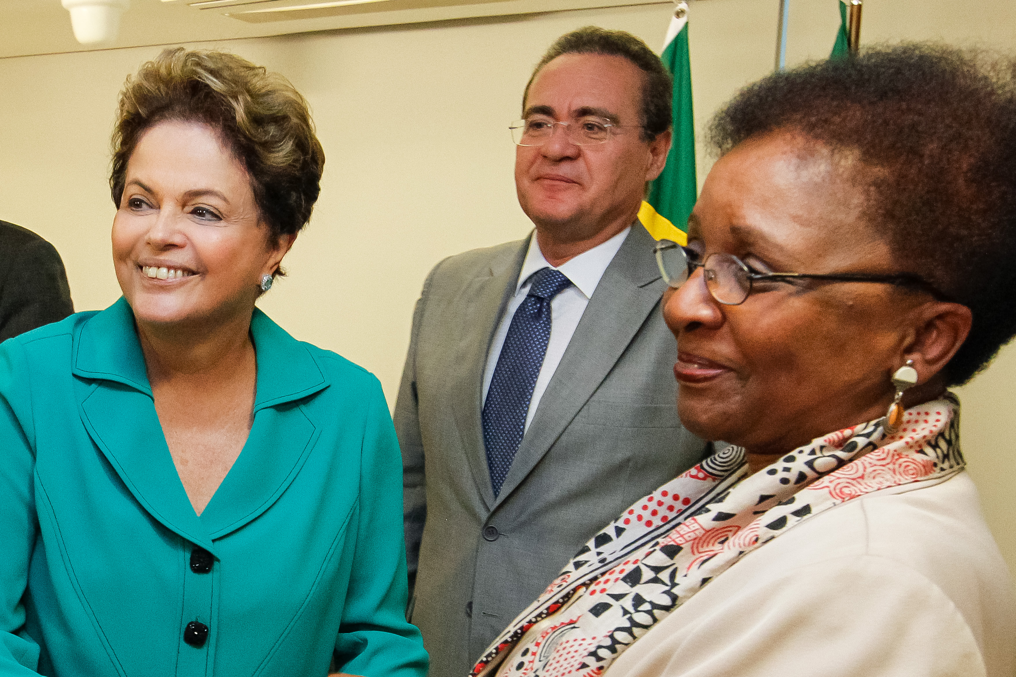 Sanção da lei que dispõe sobre cotas no Serviço Público Federal - 04