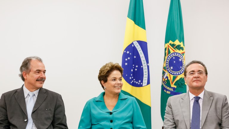 Sanção da lei que dispõe sobre cotas no Serviço Público Federal - 05