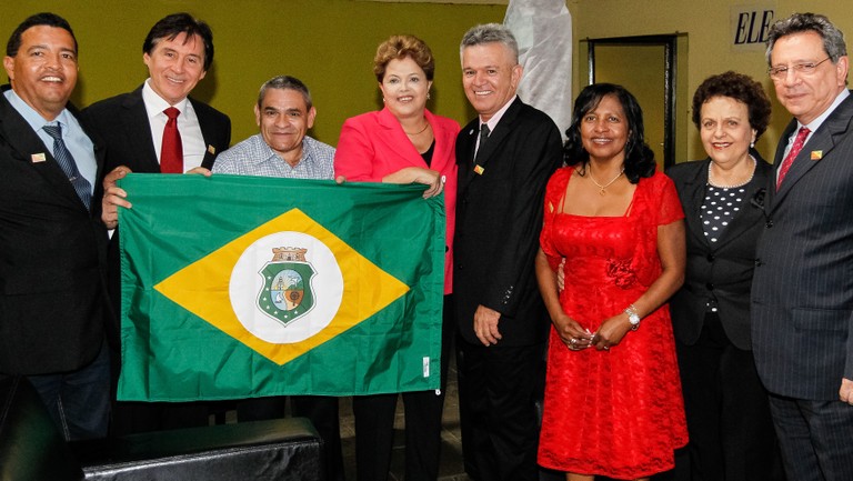 Cerimônia de sanção da MP 615