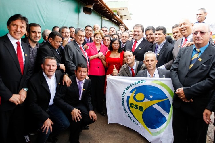Cerimônia de sanção da MP 615
