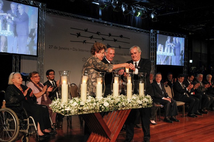 Cerimônia do dia internacional em memória das vítimas do Holocausto - 02