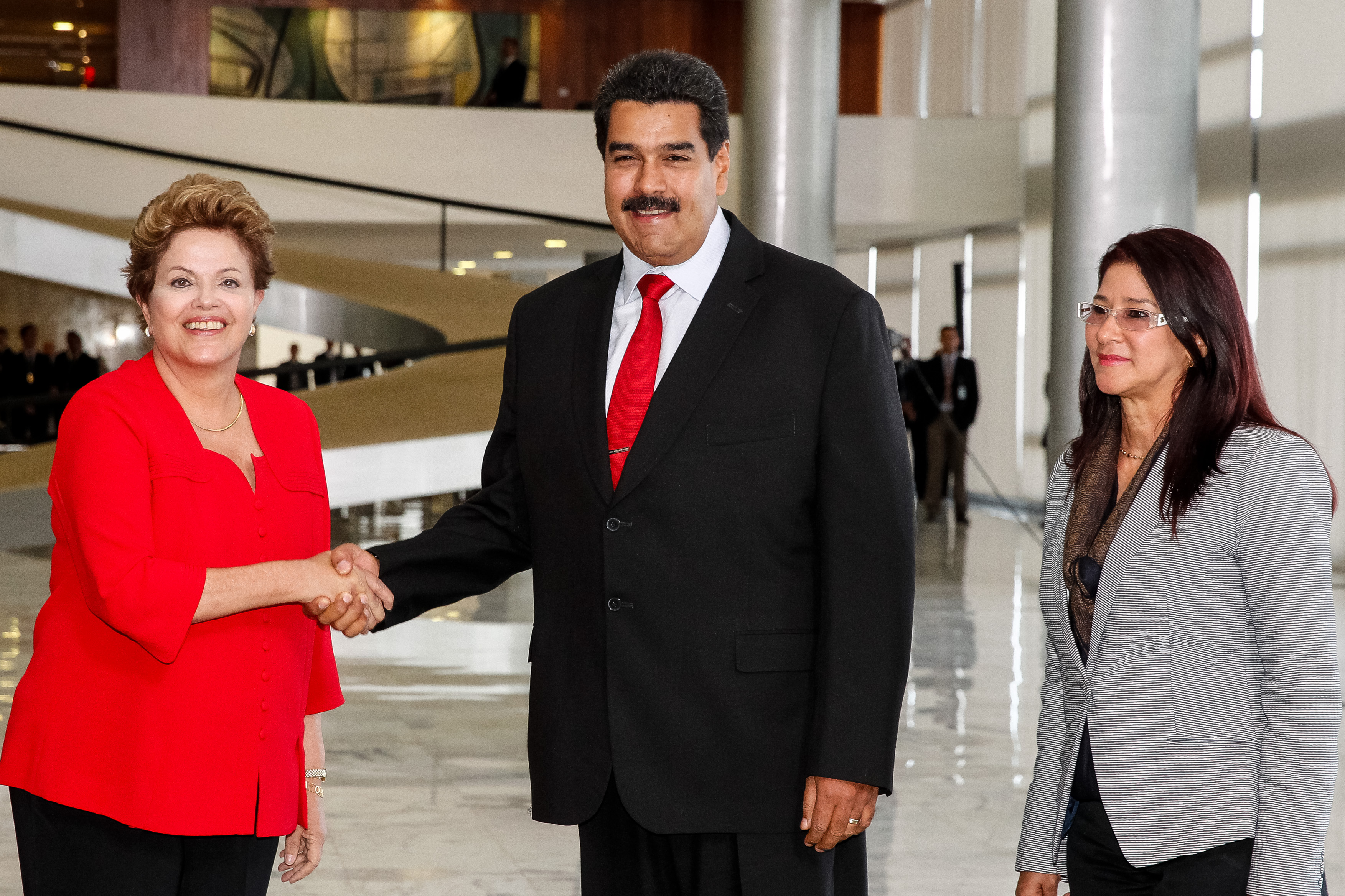 Cerimônia oficial de chegada do Presidente da República da Venezuela, Nicolás Maduro - 04