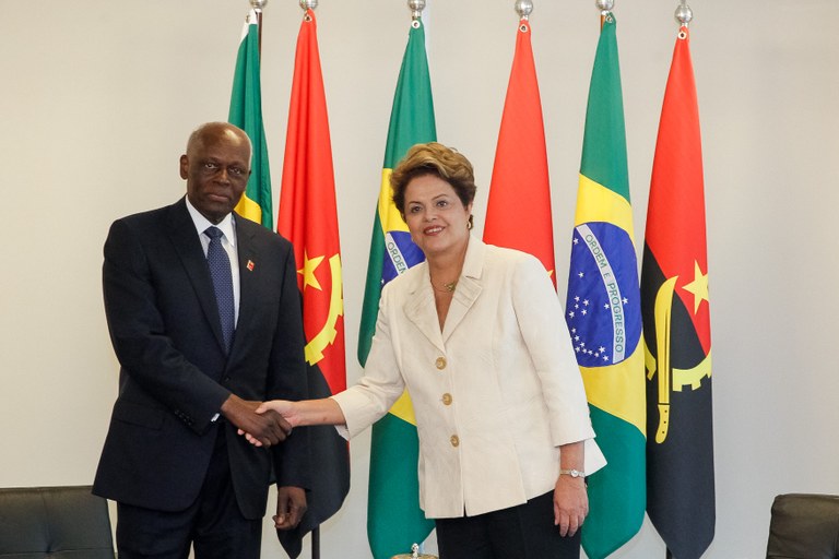 Encontro bilateral com o Presidente da República de Angola, José Eduardo dos Santos - 05