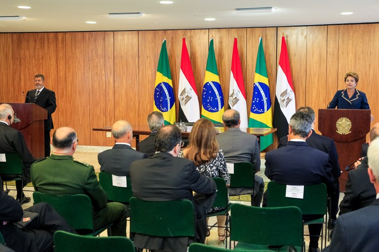 Cerimônia oficial de chegada do Presidente do Egito, Mohamed Morsi - 06