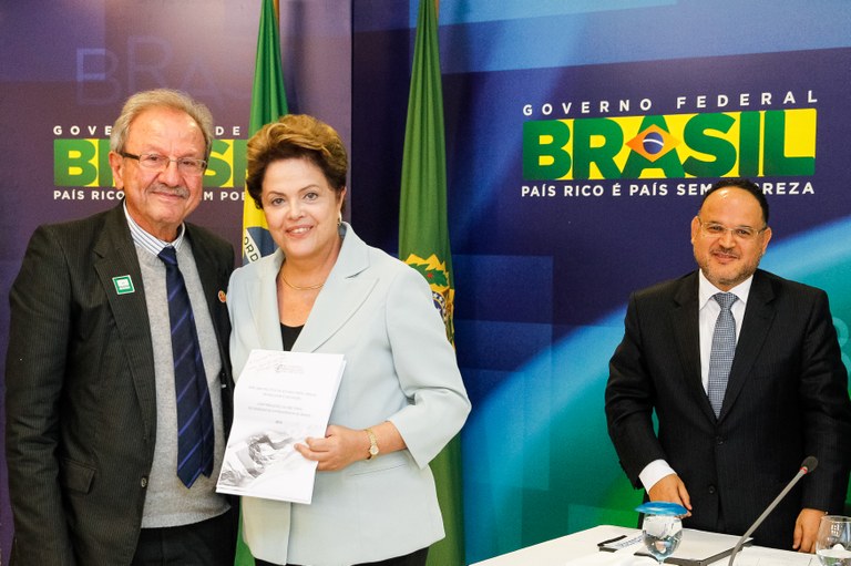 Conselho de Ciência e Tecnologia e Mobilização Empresarial pela Inovação (MEI) - 03