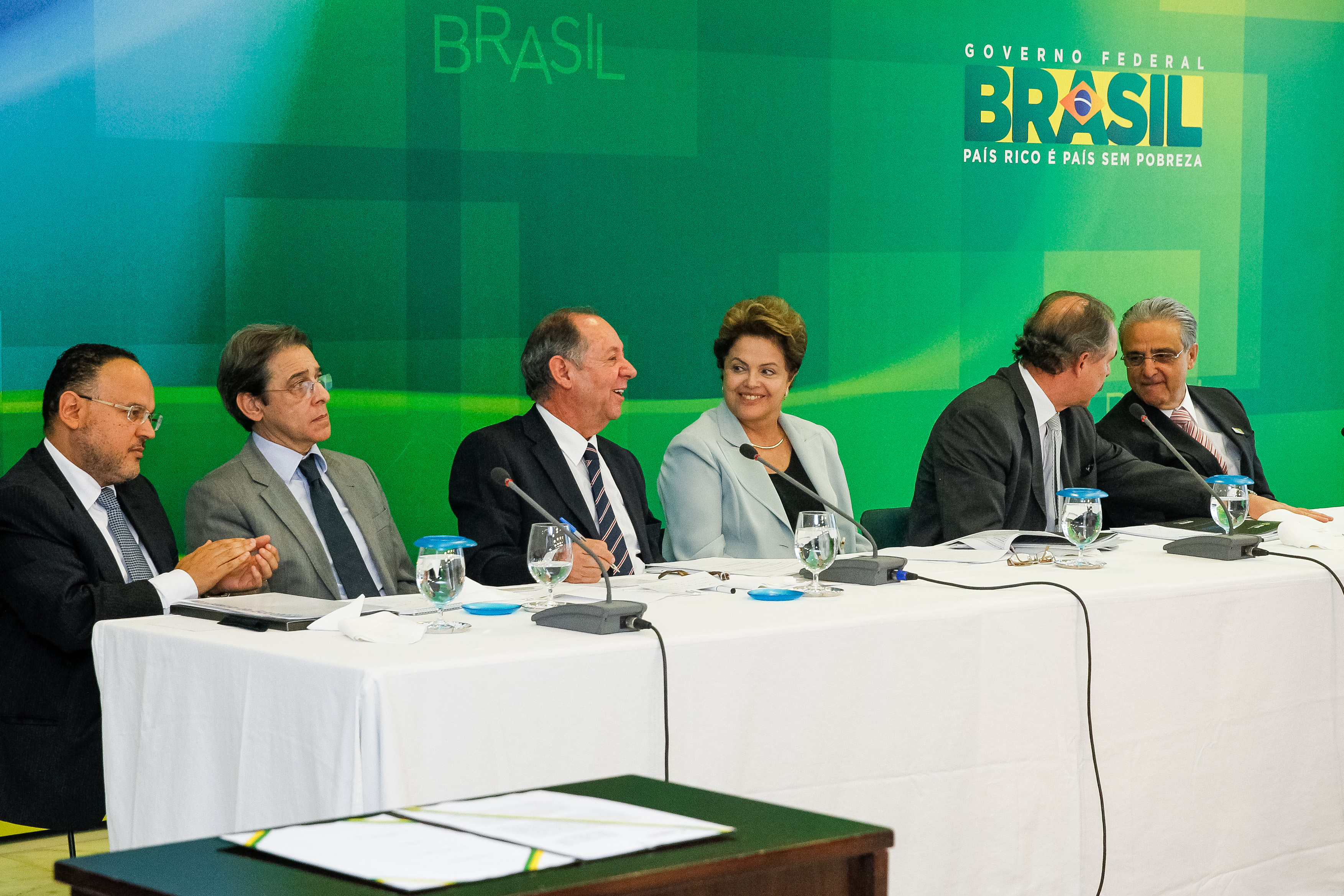 Conselho de Ciência e Tecnologia e Mobilização Empresarial pela Inovação (MEI) - 01