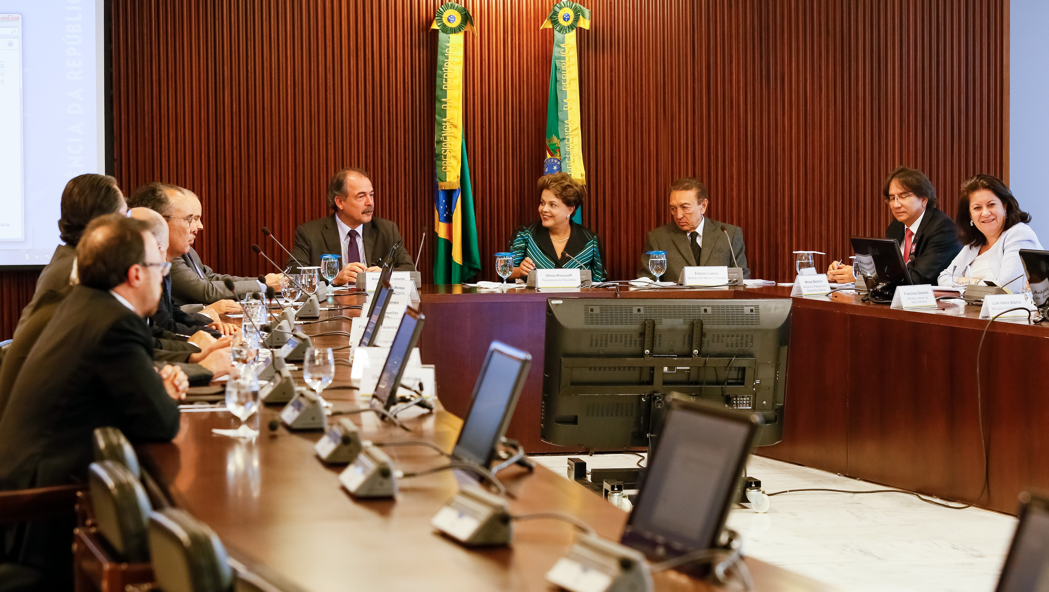 Conselho Nacional de Política Energética - 01