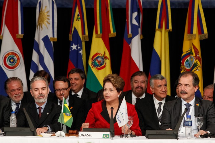 Cúpula de chefes de Estado do MERCOSUL  e Estados Associados - 04