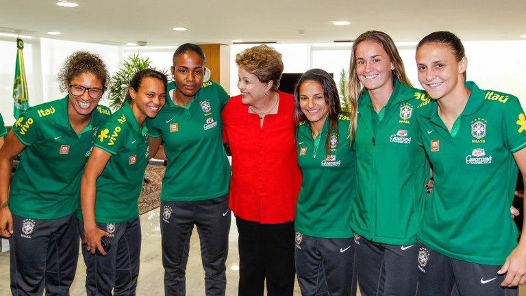 Delegação Brasileira de Futebol Feminino - 04