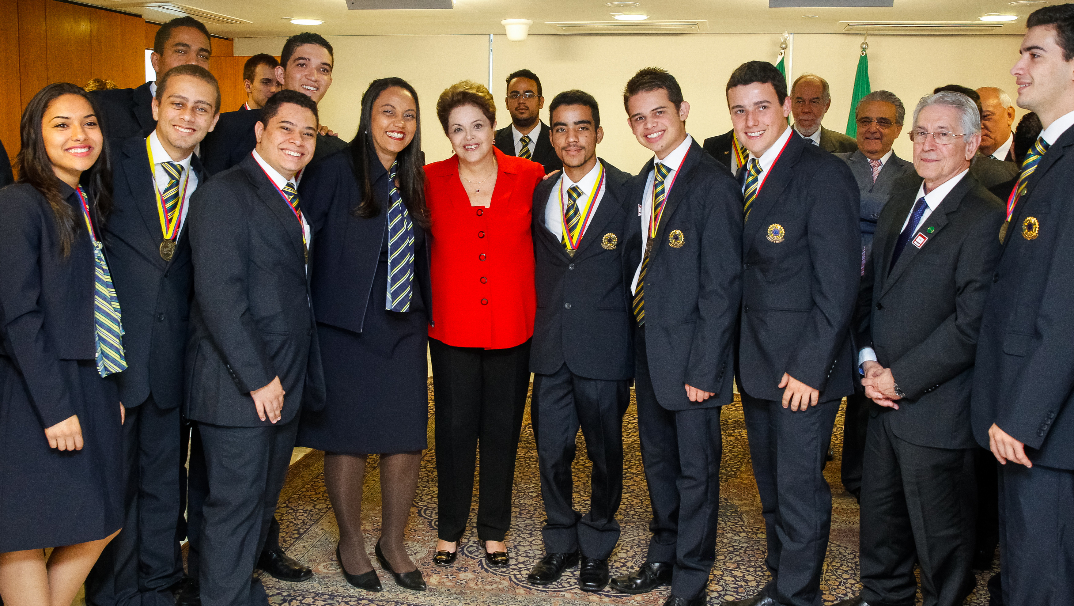 Delegação brasileira de medalhistas do Worldskills Americas Competition - 04