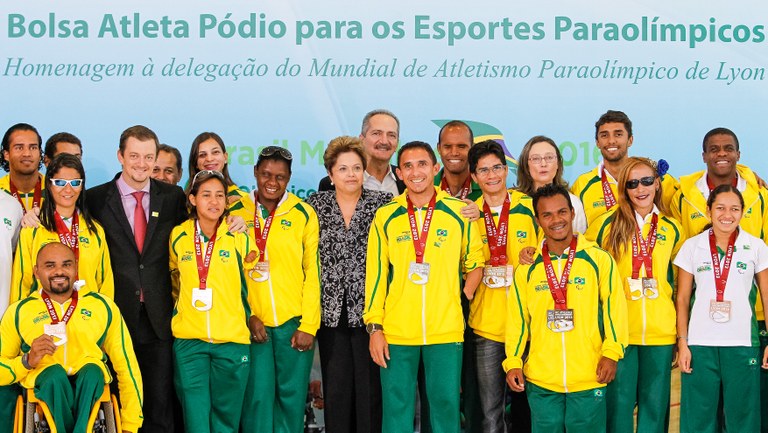 Delegação de Atletas Paraolímpicos - 01
