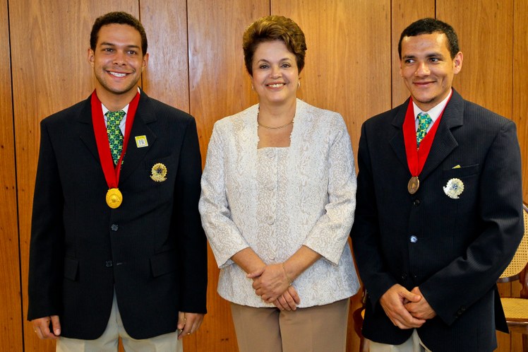 Delegação de Estudantes medalhistas do 41º WorldSkills 2011 - 5