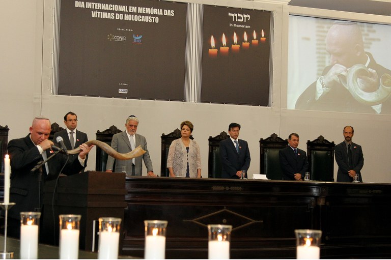 Dia Internacional em Memória das Vítimas do Holocausto - 02