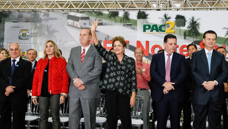 Cerimônia alusiva à assinatura de ordem de serviço de implantação do BRT Norte-Sul, em Goiânia 04