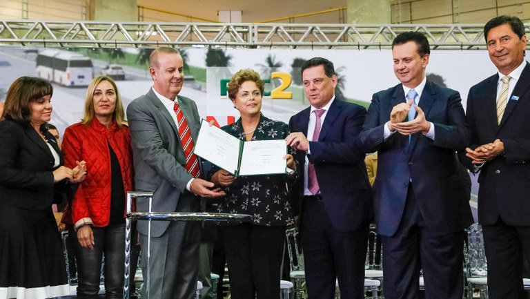  Cerimônia alusiva à assinatura de ordem de serviço de implantação do BRT Norte-Sul, em Goiânia 05