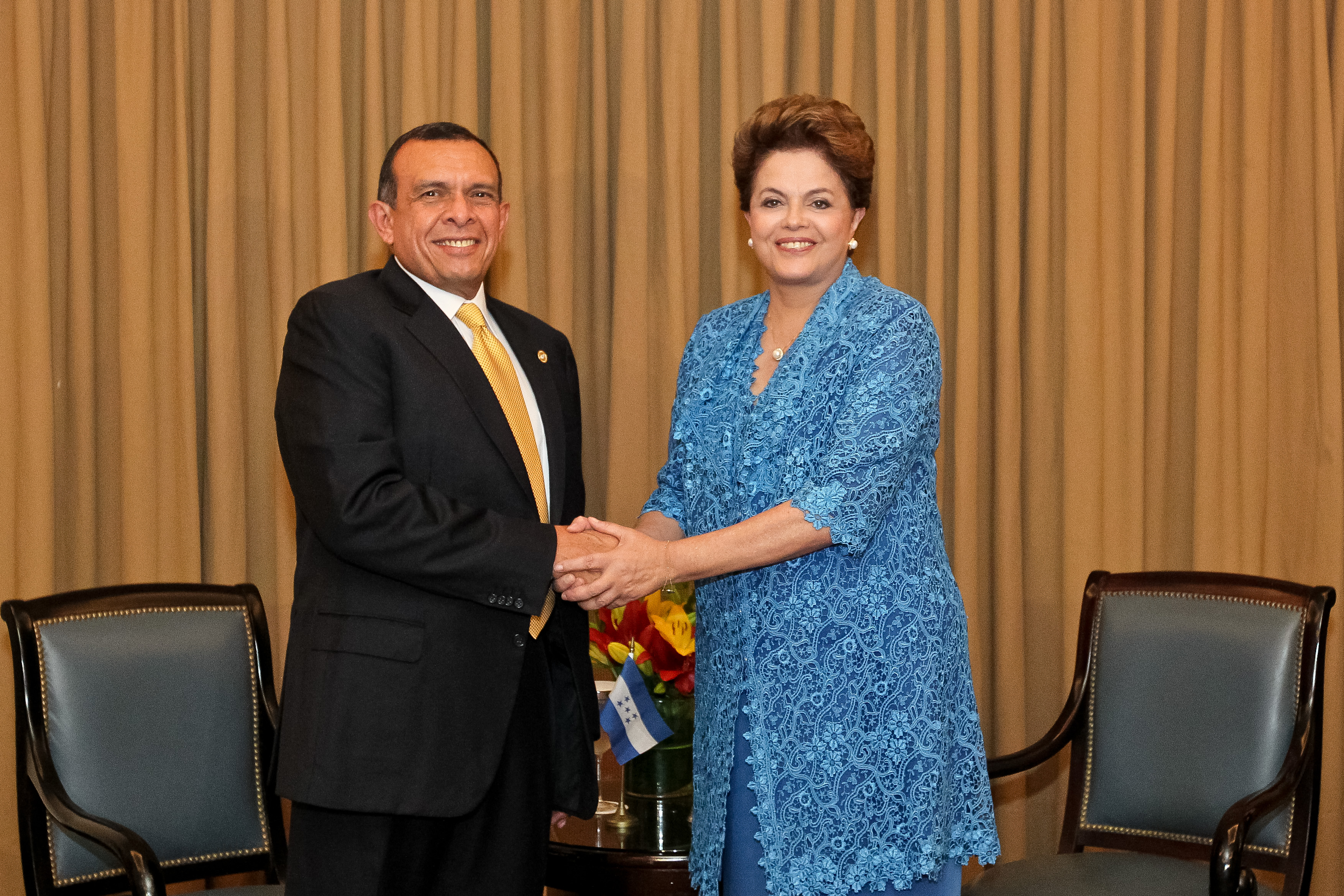 Encontro bilateral com o Presidente da República de Honduras, Porfírio Lobo - 2