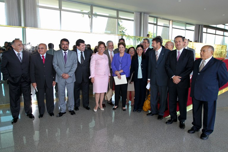 Presidenta posa para foto com governadores dos estados das regiões Norte e Nordeste 2 Presidenta posa para foto com governadores dos estados das regiões Norte e Nordeste 2