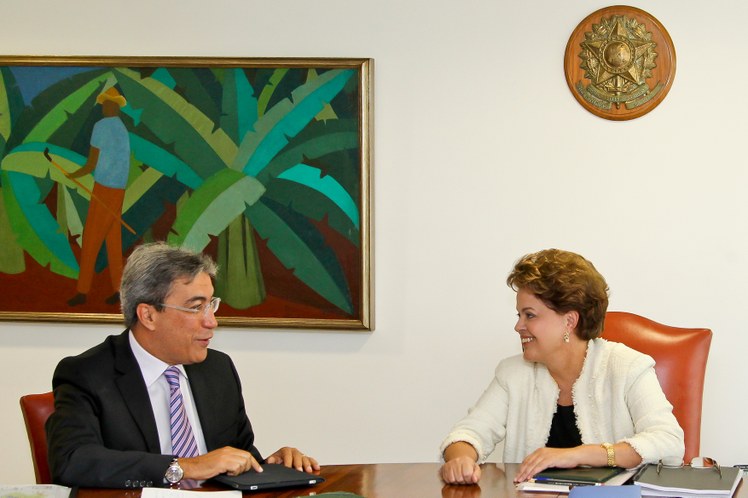 Dilma Rousseff e o governador de Sergipe, Marcelo Déda, em encontro no Palácio do Planalto