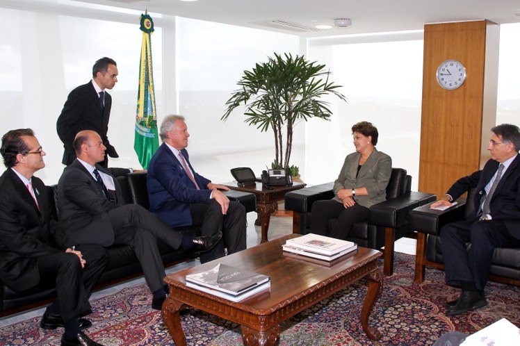 Dilma recebe presidente e CEO mundial da General Electric, Jeffrey Immelt 1