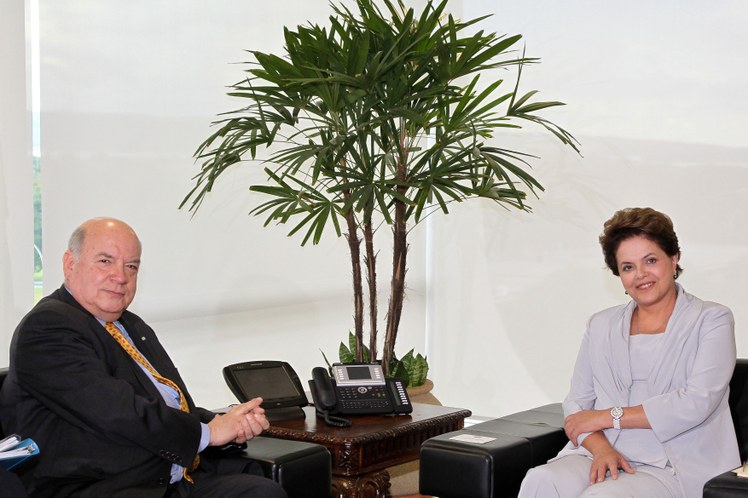 Dilma recebe José Miguel Insulza 1