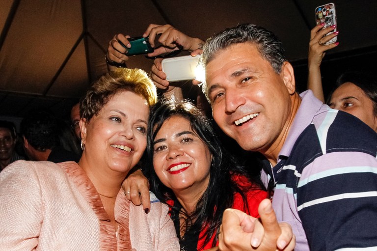 Entrega de 151 máquinas para municípios de Minas Gerais - 09