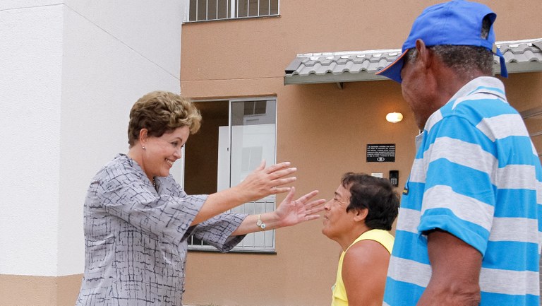 Cerimônia de entrega de 720 unidades habitacionais do Residencial Vista Alegre I e II, do Programa Minha Casa Minha Vida - 04