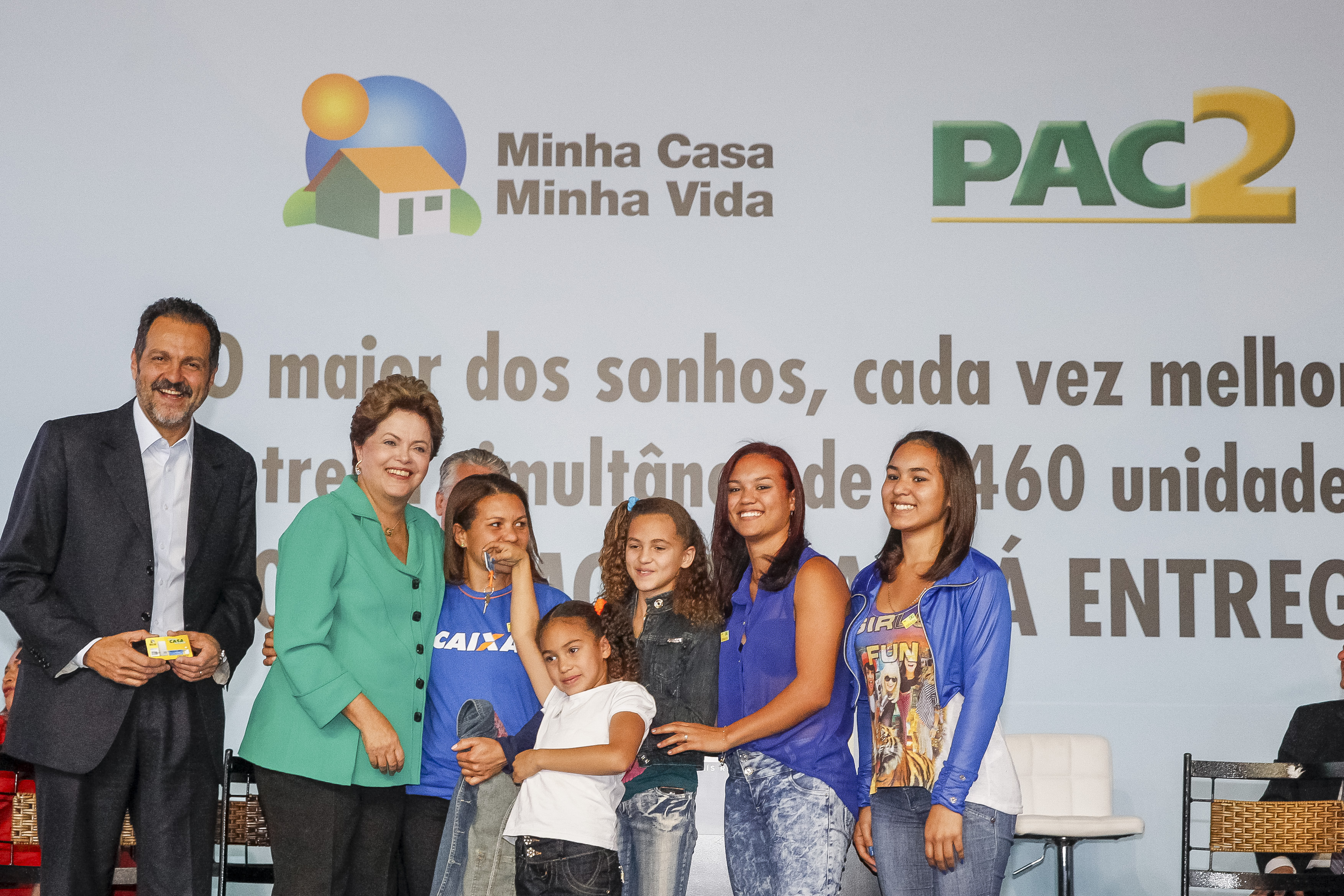 Entrega simultânea de 5.460 unidades habitacionais do programa Minha Casa Minha Vida - 09