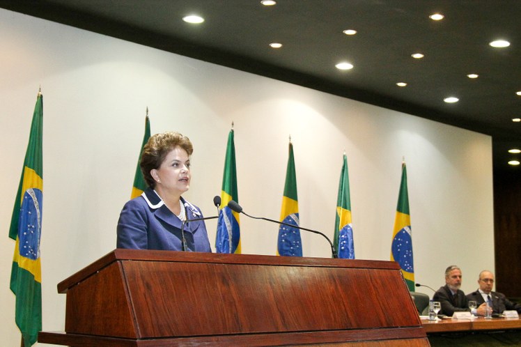 Dilma discursa na formatura do Instituto Rio Branco 2