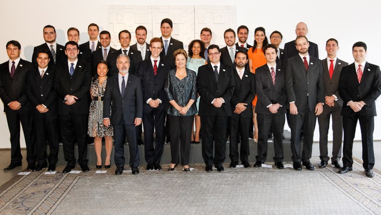 Formatura da turma 2011/2013 do Instituto Rio Branco e Condecoração da Ordem de Rio Branco - 04