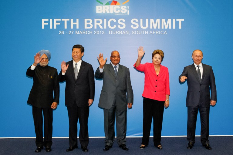Foto Oficial da V Cúpula do BRICS - 02