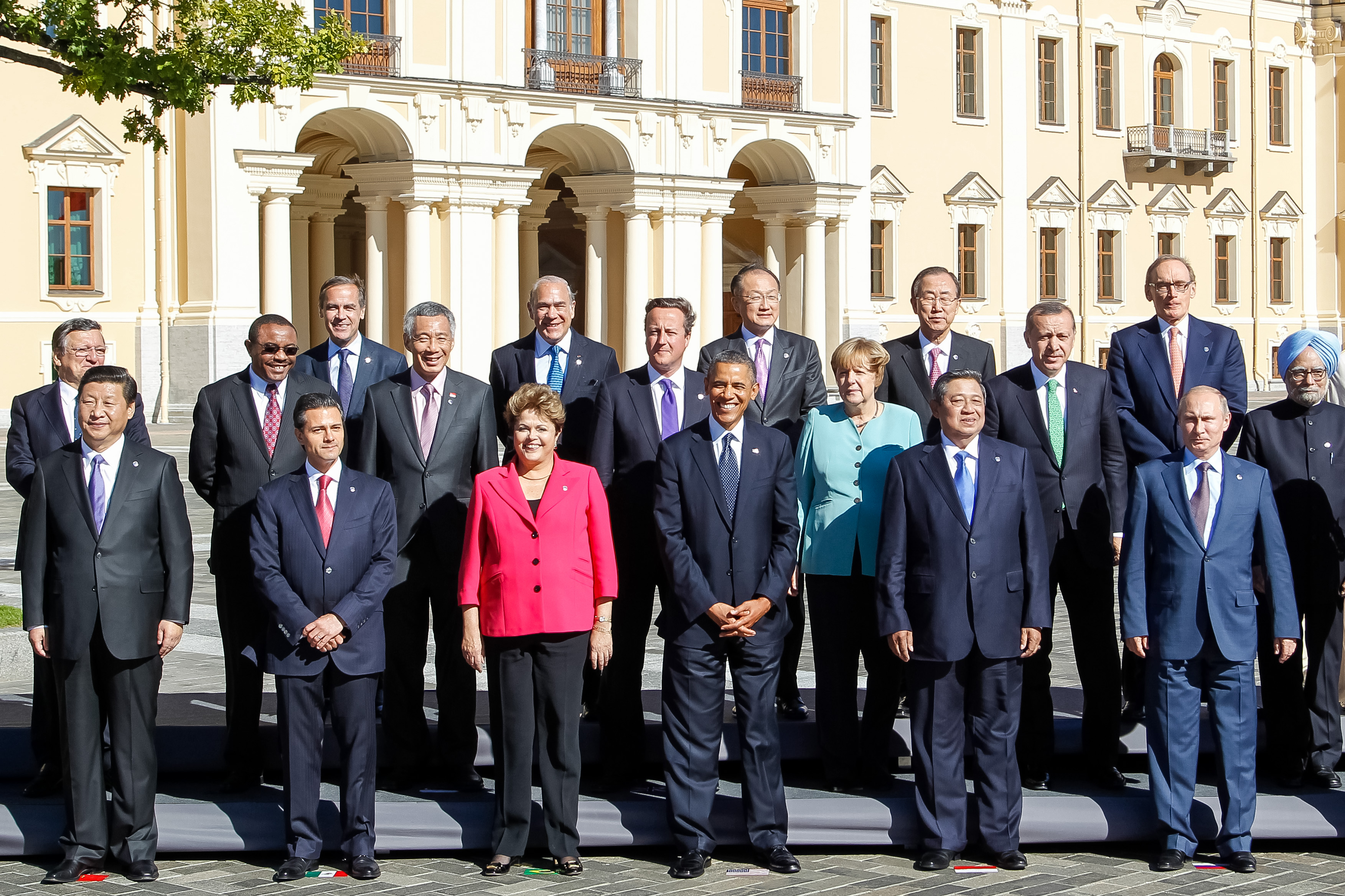 Fotografia oficial da cúpula do G20 - Rússia  01