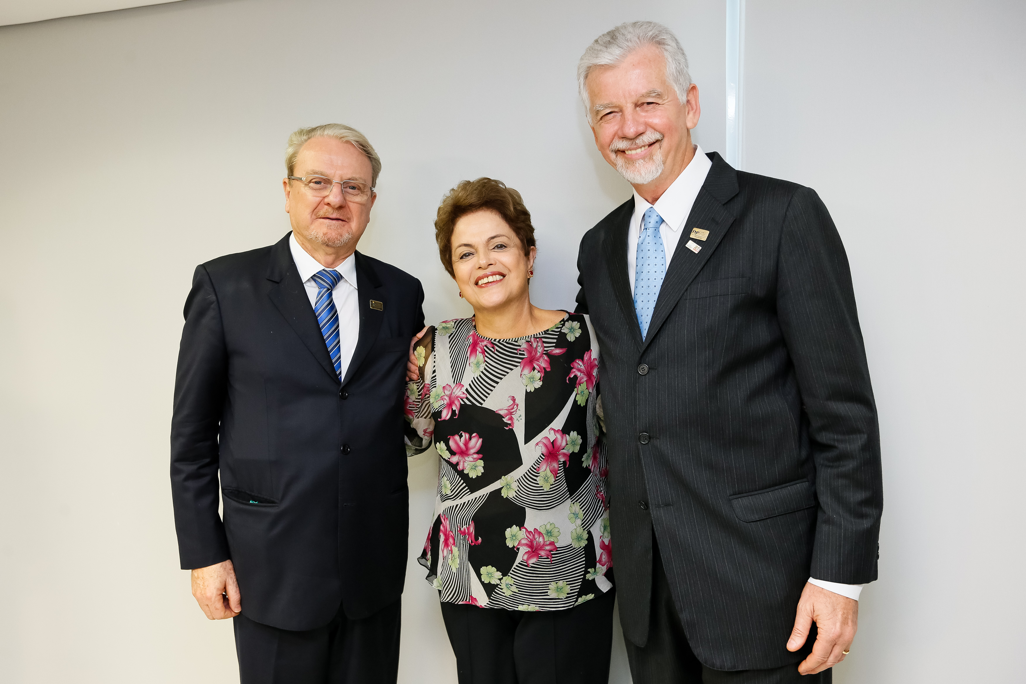 Frente Nacional de Prefeitos e Representantes do III Encontro dos Municípios com o Desenvolvimento Sustentável - 05