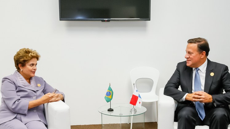 Celac - 016